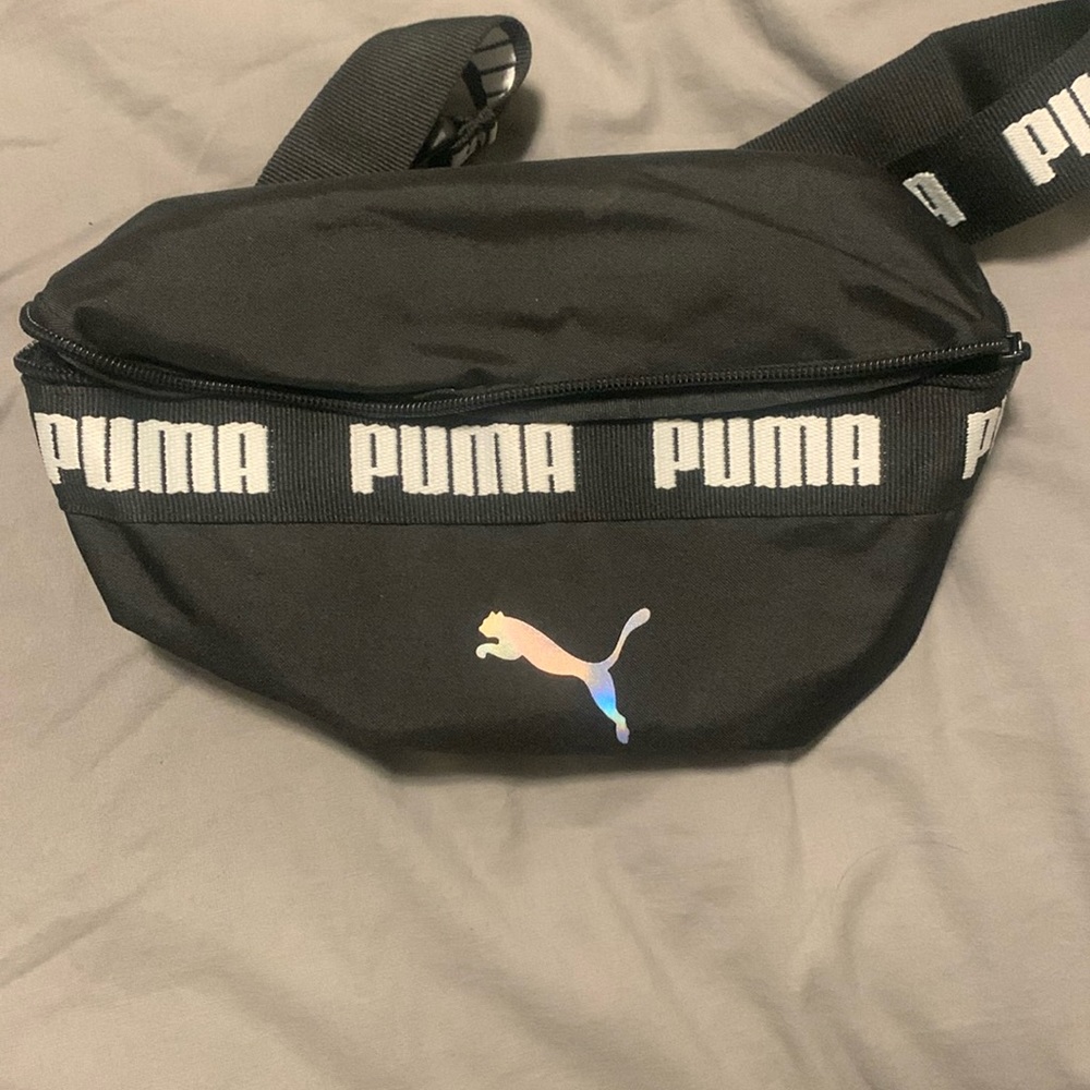 PUMA Medium Waist Hip Bag | Black | Fanny Pack